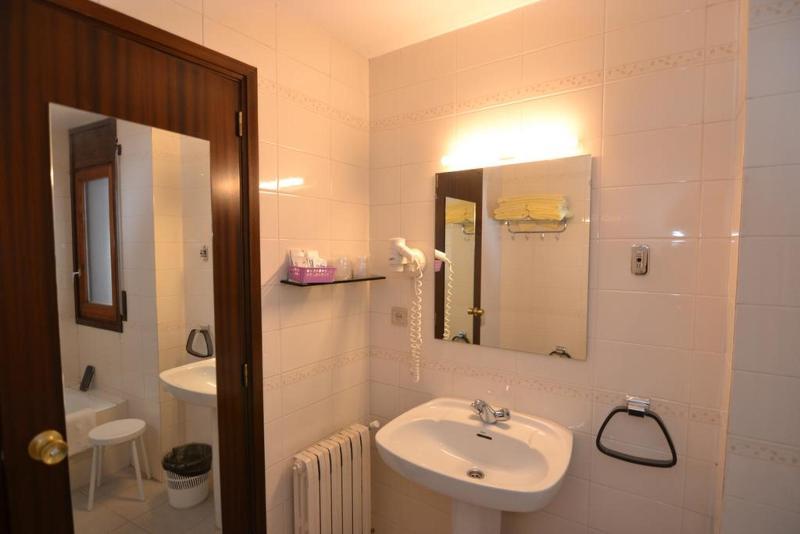 Aparthotel Poblado 阿林萨尔 外观 照片